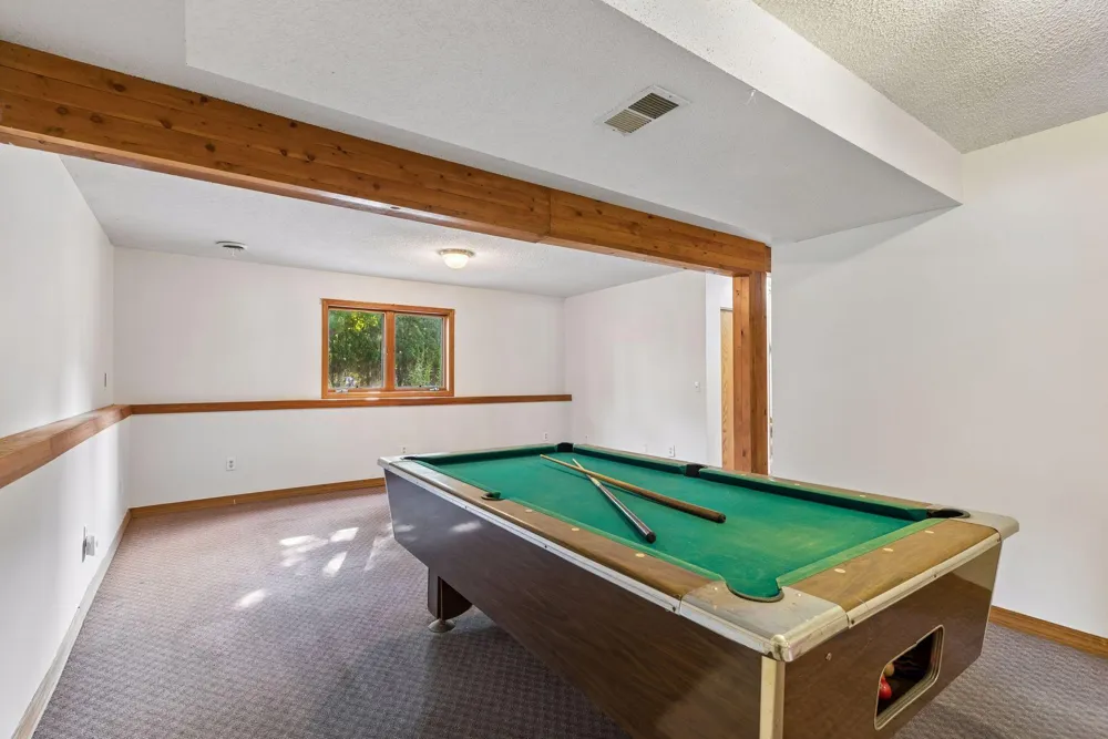 818 Pine Tree Trail Stillwater, MN 55082