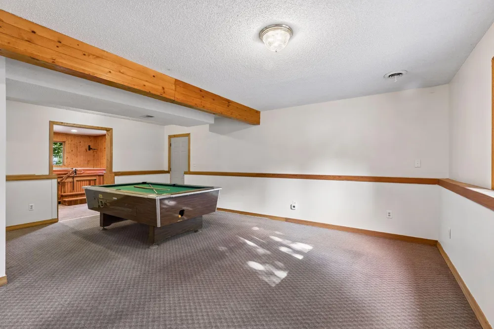 818 Pine Tree Trail Stillwater, MN 55082