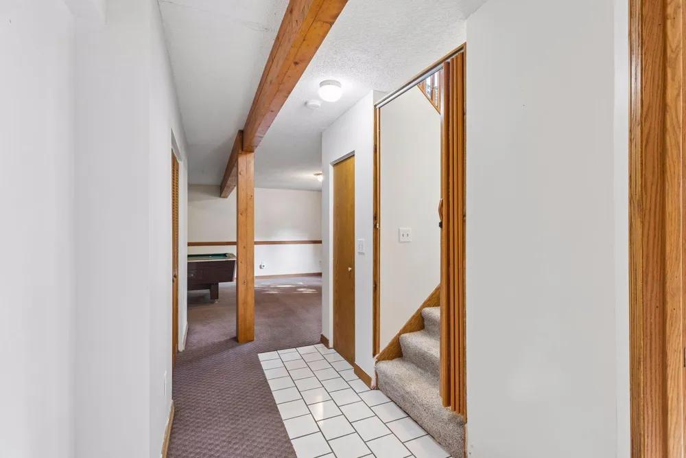 818 Pine Tree Trail Stillwater, MN 55082