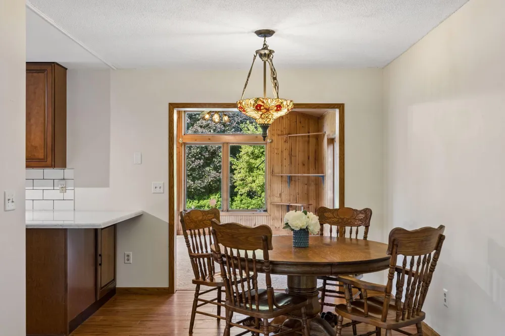 818 Pine Tree Trail Stillwater, MN 55082