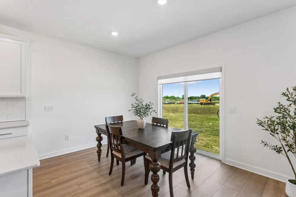 7594 Swan Street Lino Lakes, MN 55038