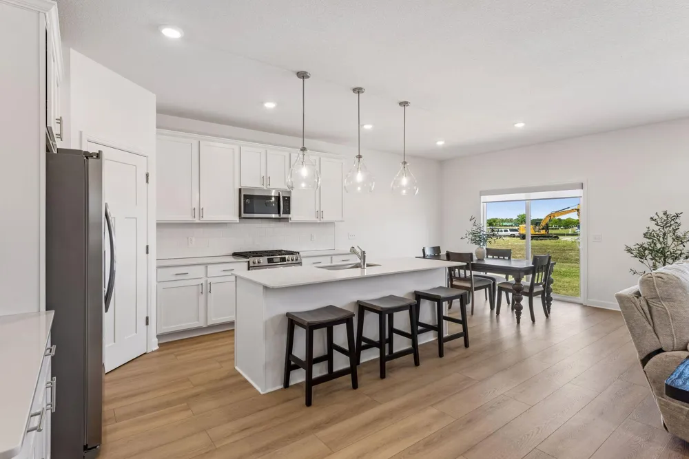 7594 Swan Street Lino Lakes, MN 55038