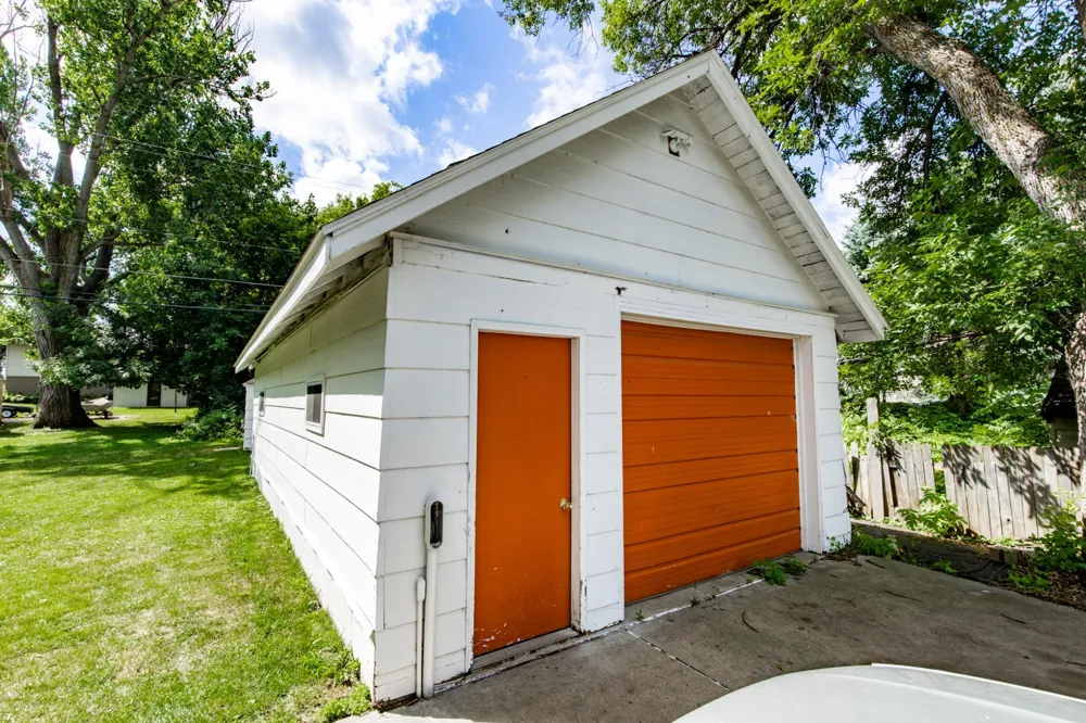 522 E Adolphus Avenue Fergus Falls, MN 56537
