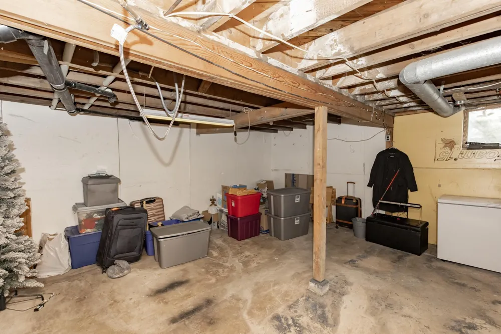 522 E Adolphus Avenue Fergus Falls, MN 56537