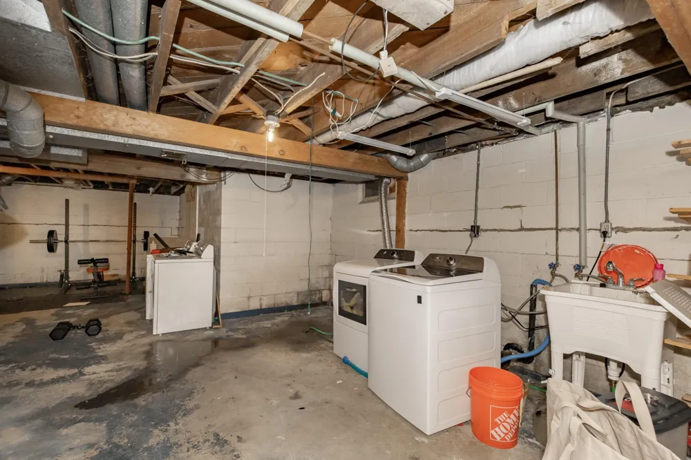 522 E Adolphus Avenue Fergus Falls, MN 56537