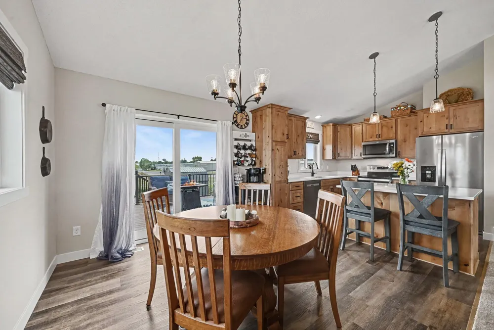 413 Highland Drive Ellsworth, WI 54011