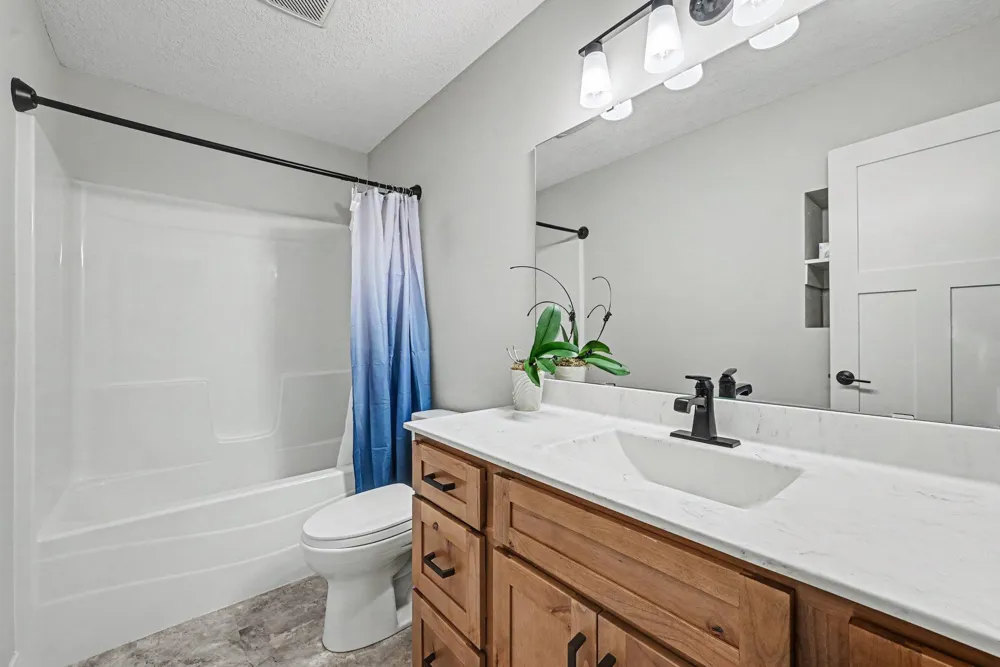 413 Highland Drive Ellsworth, WI 54011