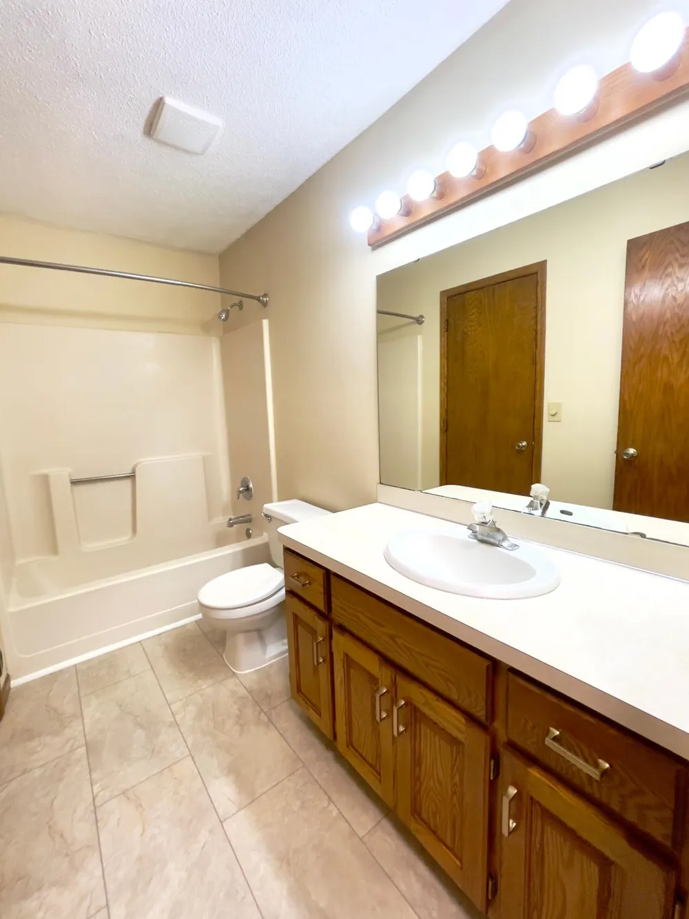 2000 108th Lane NW #203 Coon Rapids, MN 55433