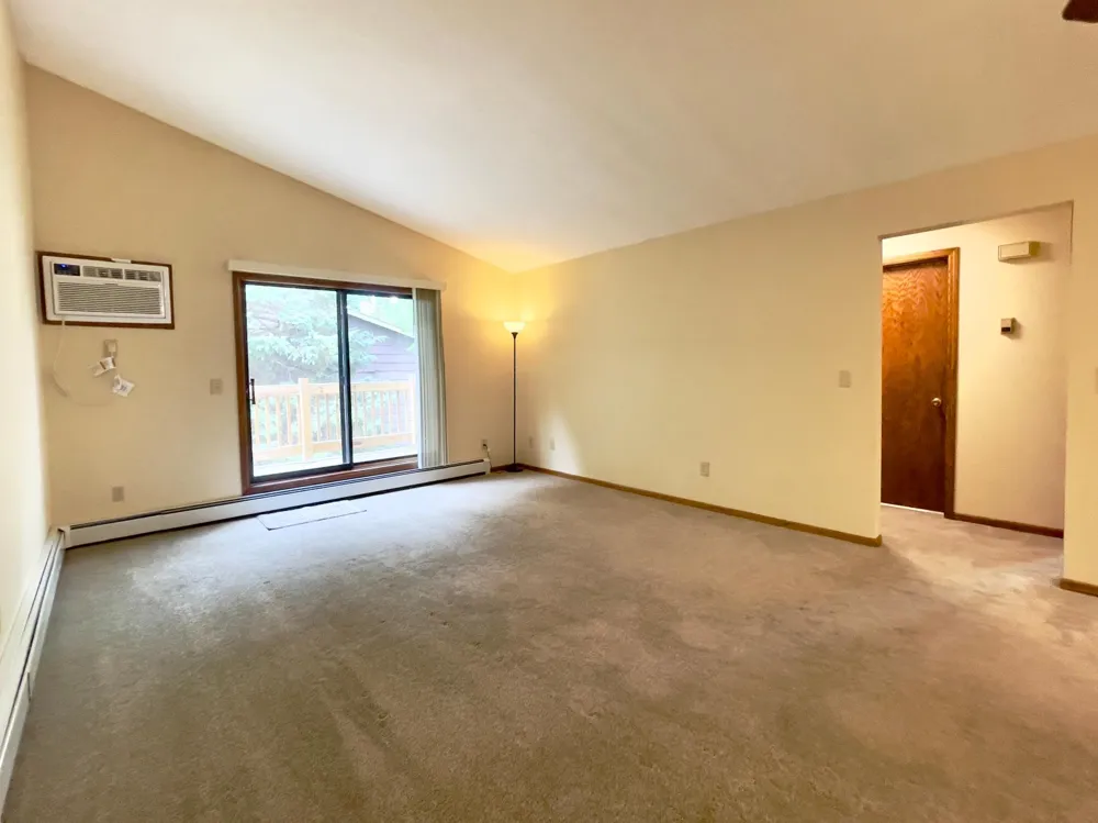 2000 108th Lane NW #203 Coon Rapids, MN 55433