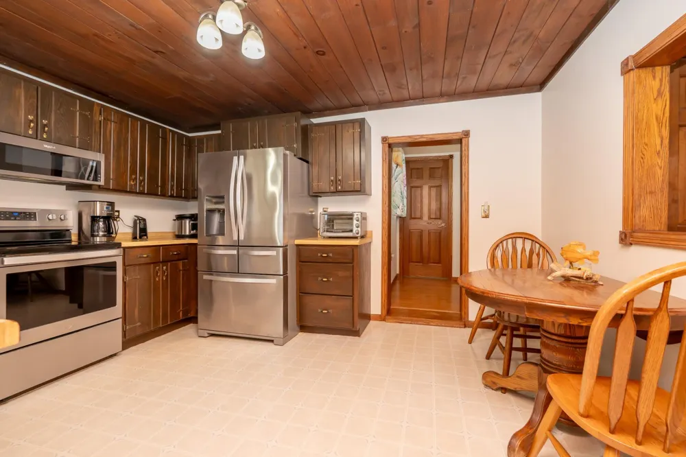 27326 Church Avenue New Prague, MN 56071
