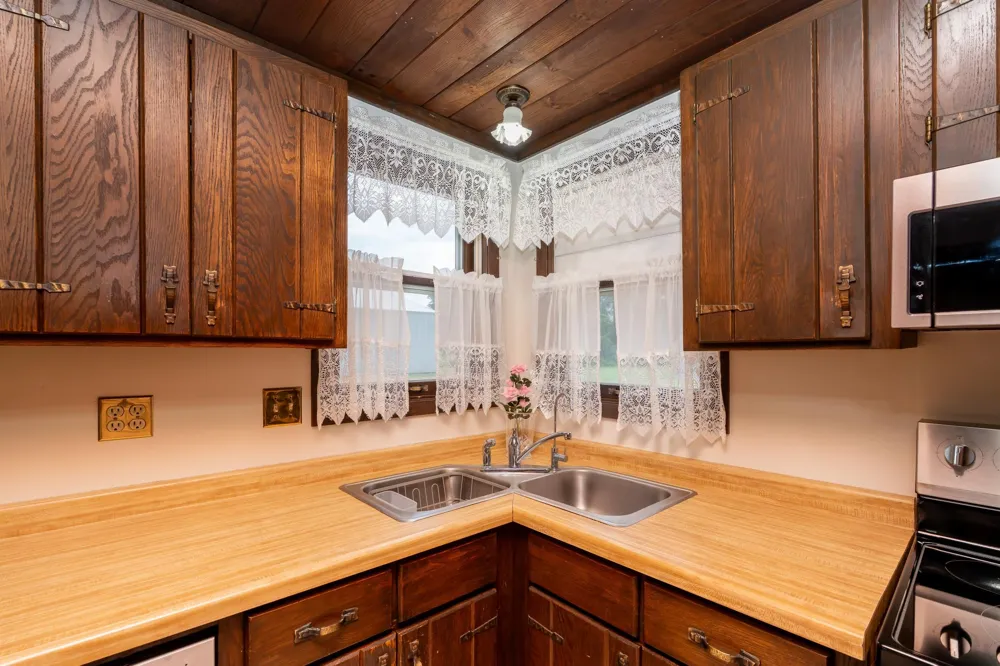 27326 Church Avenue New Prague, MN 56071