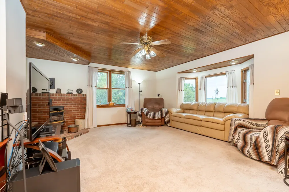 27326 Church Avenue New Prague, MN 56071