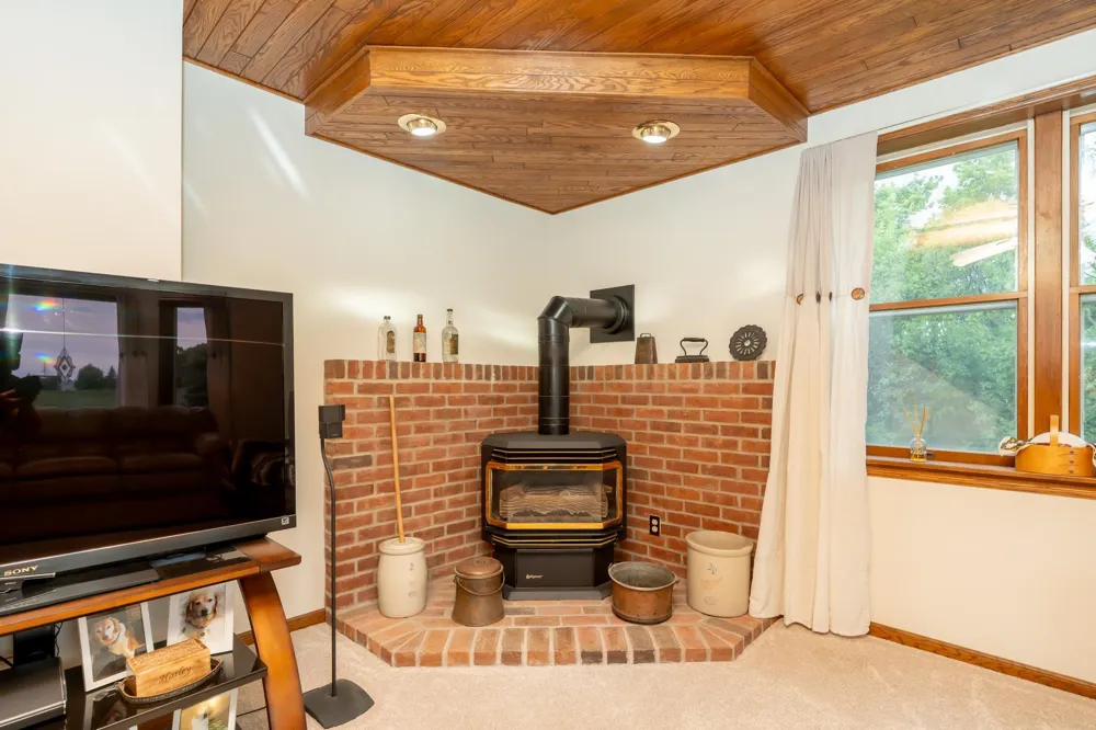 27326 Church Avenue New Prague, MN 56071