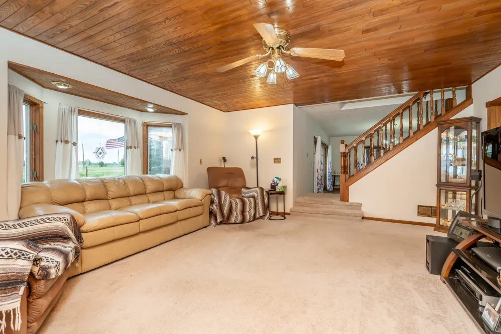 27326 Church Avenue New Prague, MN 56071