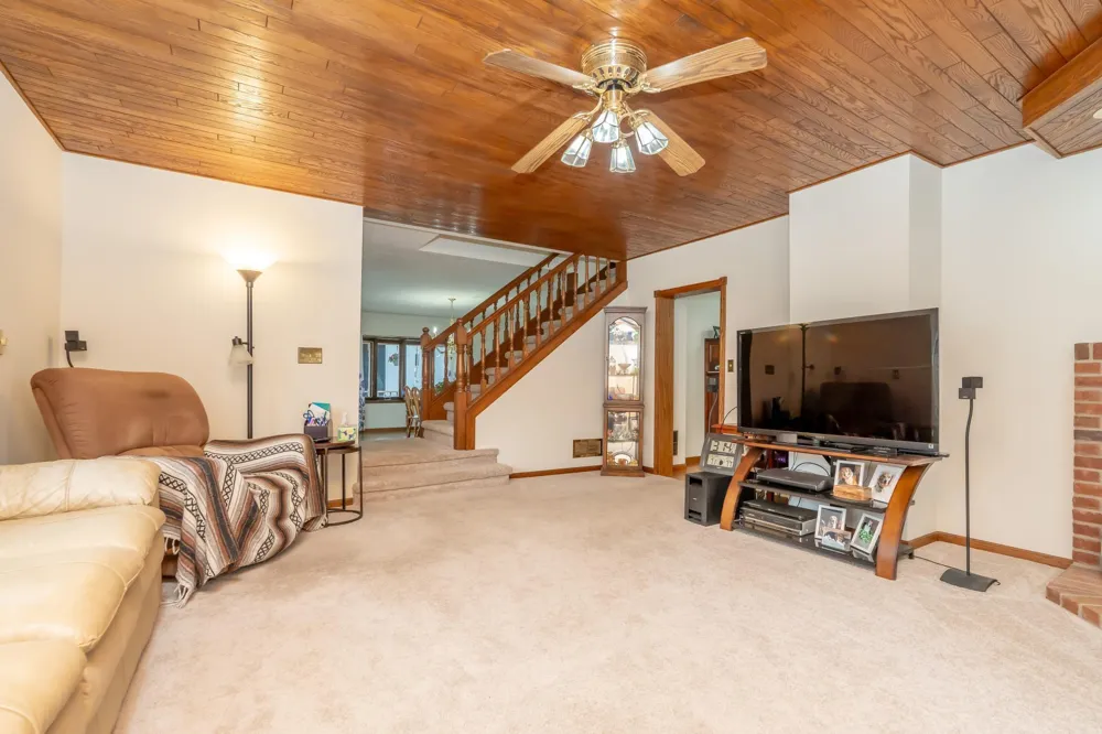 27326 Church Avenue New Prague, MN 56071