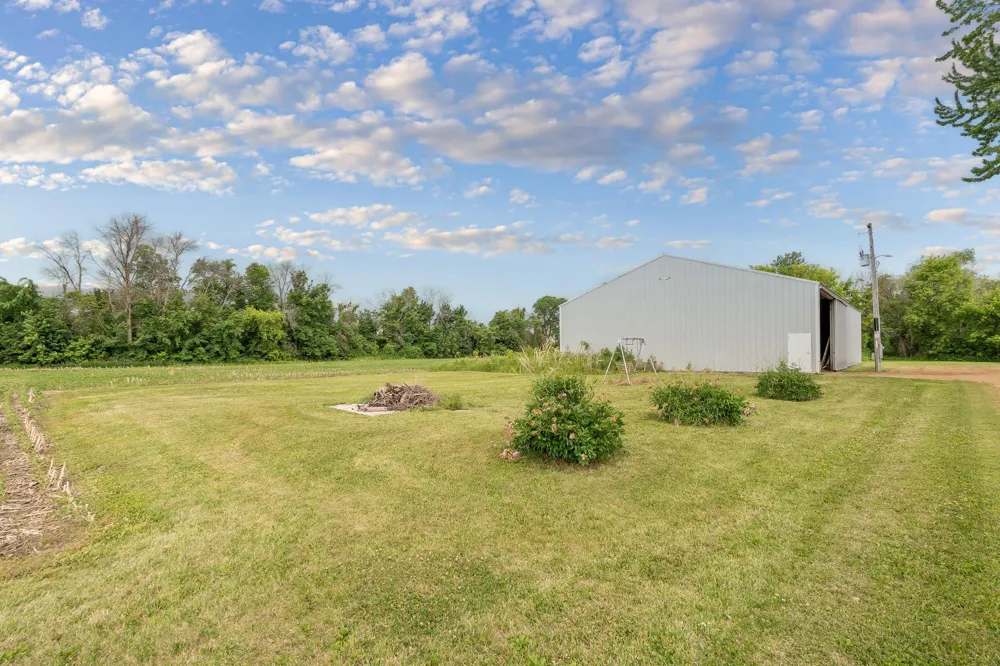 27326 Church Avenue New Prague, MN 56071