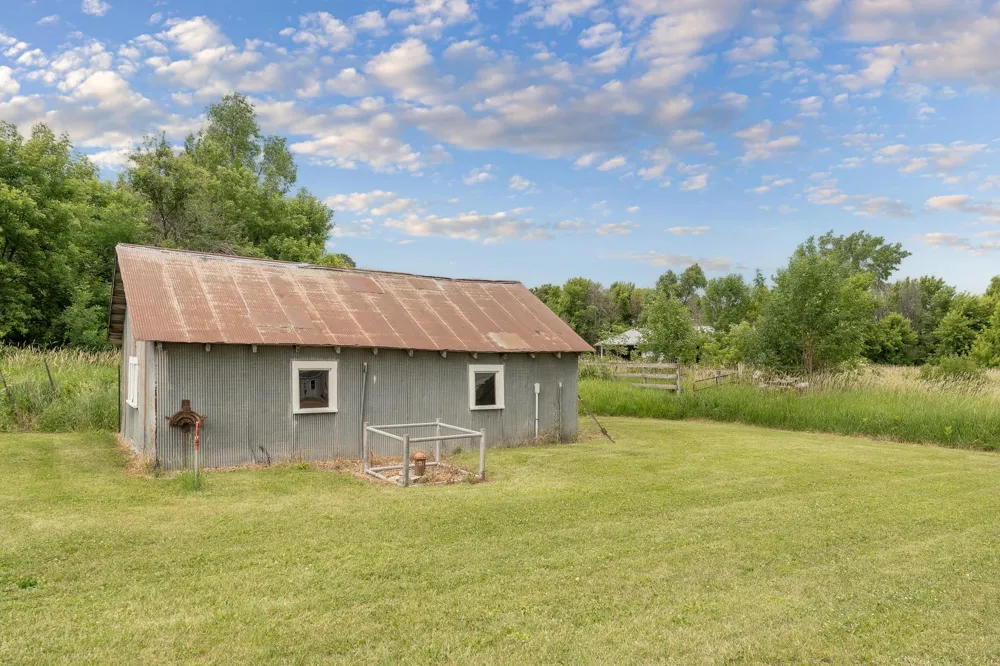 27326 Church Avenue New Prague, MN 56071