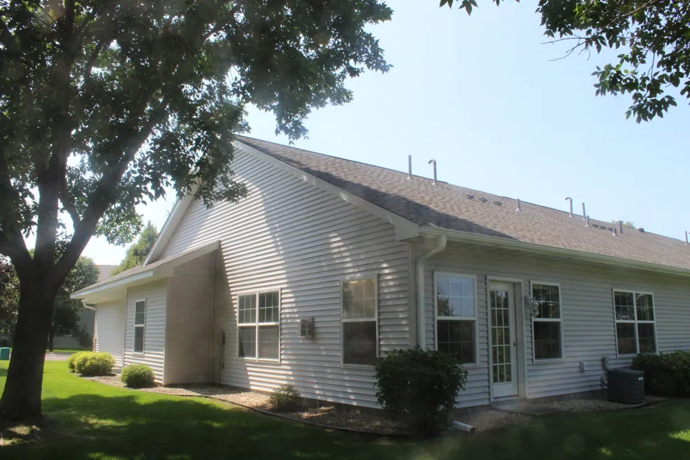 11735 Spruce Drive Monticello, MN 55362