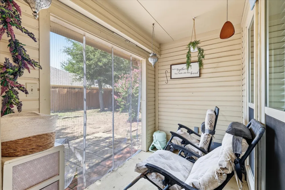 629 Park Lane Highland Village, TX 75077