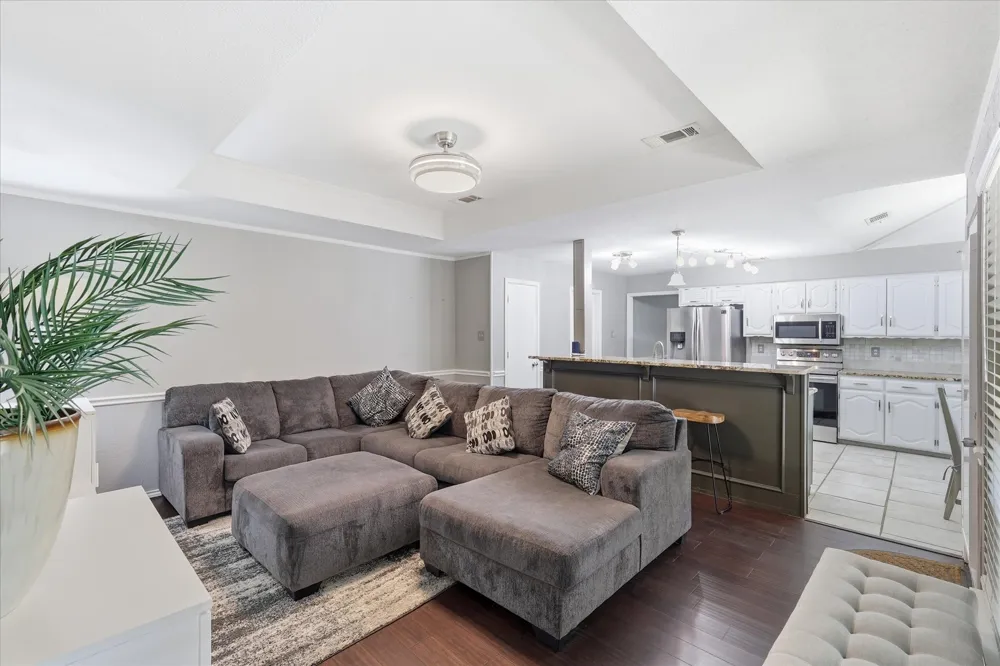 629 Park Lane Highland Village, TX 75077