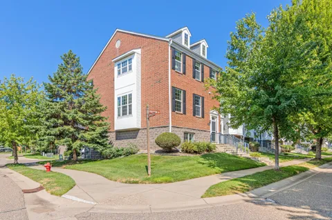 15871 Freedom Lane