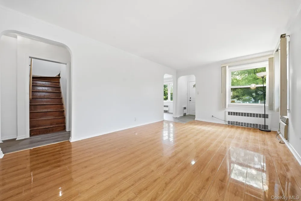 5332 187th Street Fresh Meadows, NY 11365