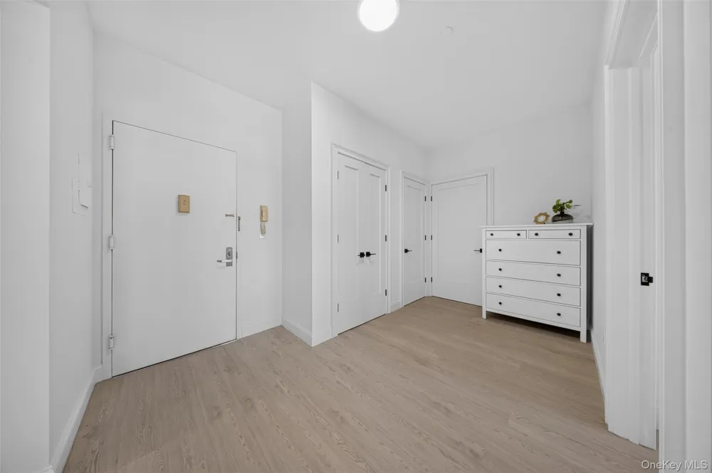 1434 110th Street #7C College Point, NY 11356