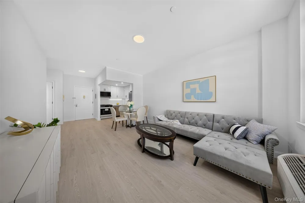 1434 110th Street #7C College Point, NY 11356