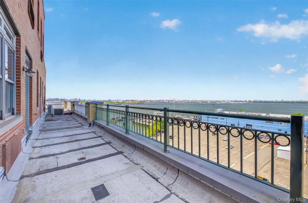 1434 110th Street #7C College Point, NY 11356