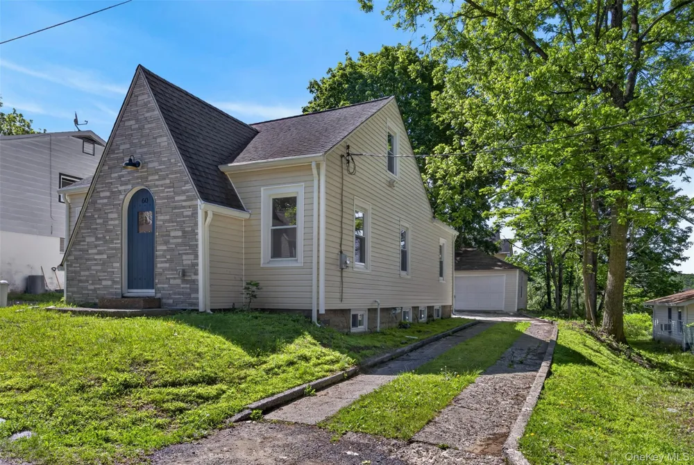 60 W Jeanibo Road Monroe, NY 10950