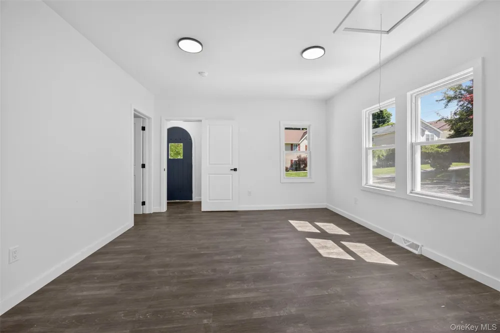 60 W Jeanibo Road Monroe, NY 10950