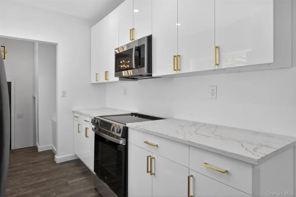 60 W Jeanibo Road Monroe, NY 10950