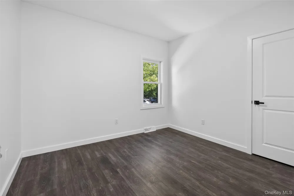 60 W Jeanibo Road Monroe, NY 10950