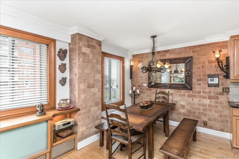 3965 52nd St #Apt 8k Woodside, NY 11377