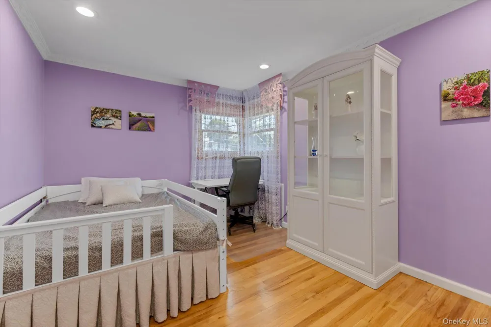 902 Preston Road East Meadow, NY 11554