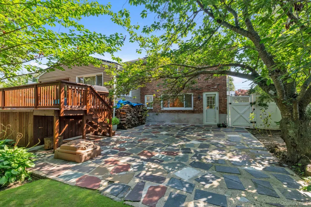 902 Preston Road East Meadow, NY 11554