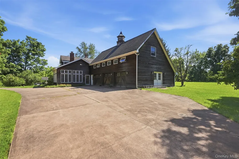 118 Ridge Drive Middletown, NY 10940