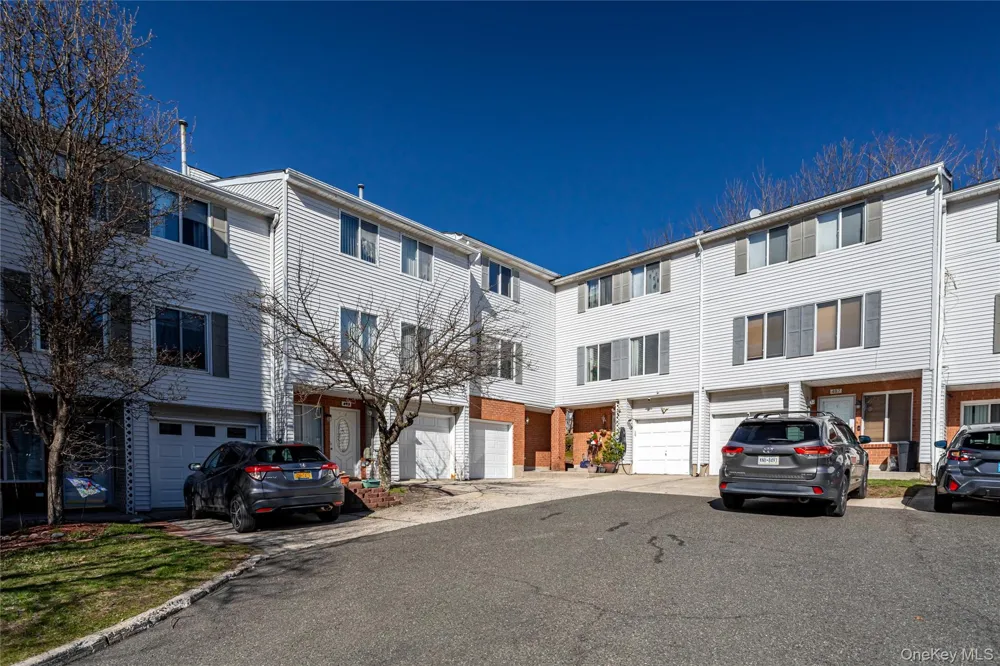 491 Ilyssa Way Staten Island, NY 10312