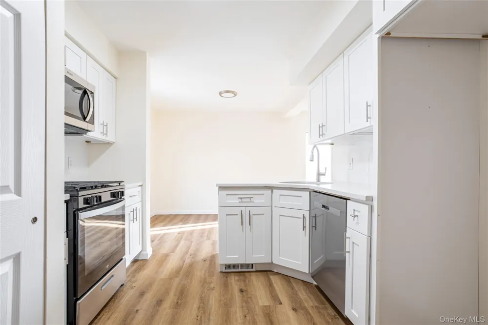 491 Ilyssa Way Staten Island, NY 10312