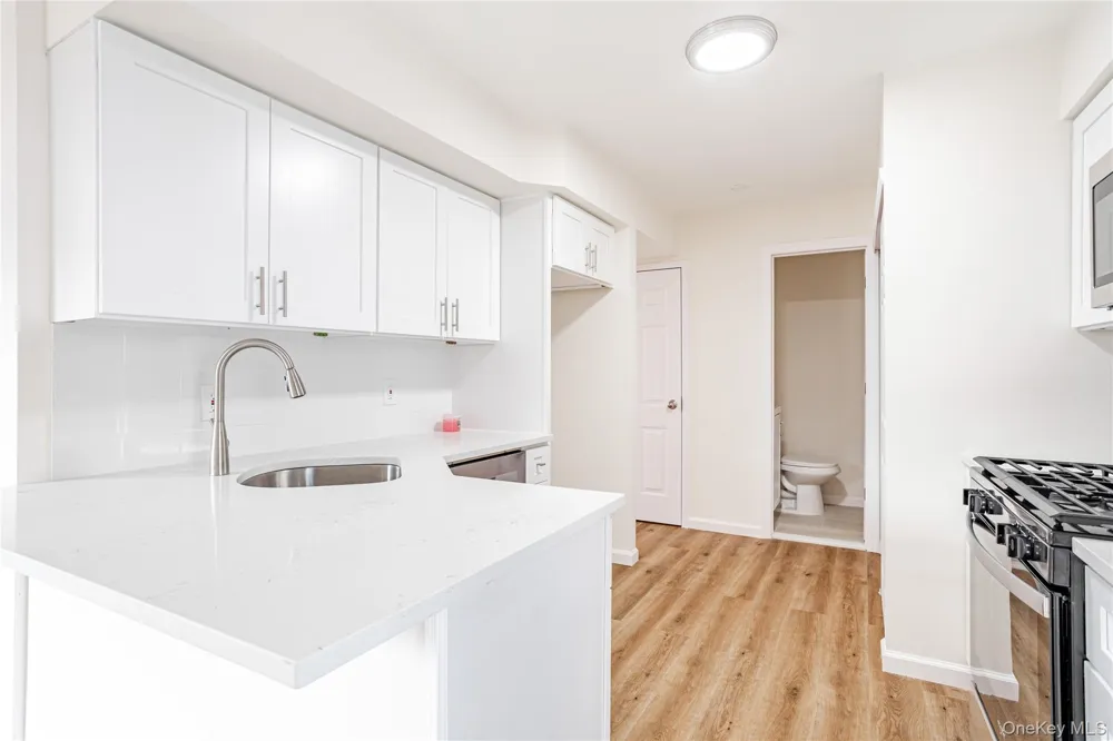 491 Ilyssa Way Staten Island, NY 10312