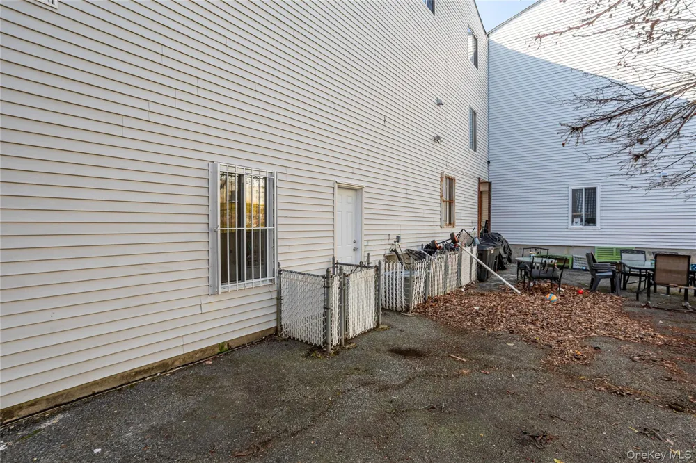 491 Ilyssa Way Staten Island, NY 10312