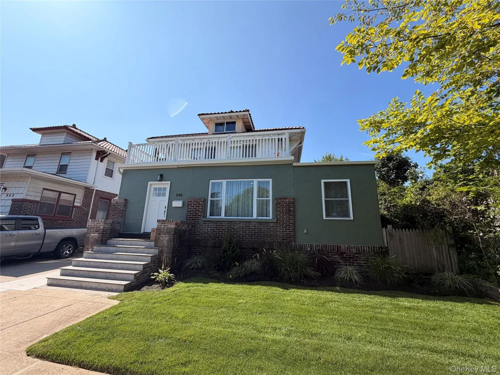 646 W Beech Street #Lower Long Beach, NY 11561