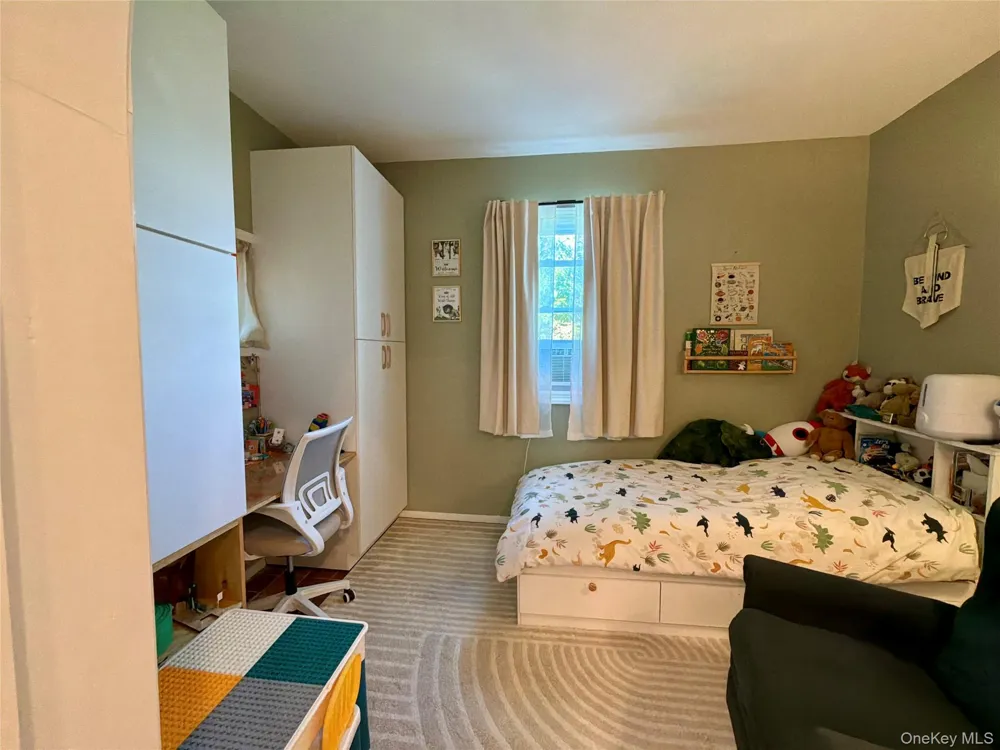 646 W Beech Street #Lower Long Beach, NY 11561