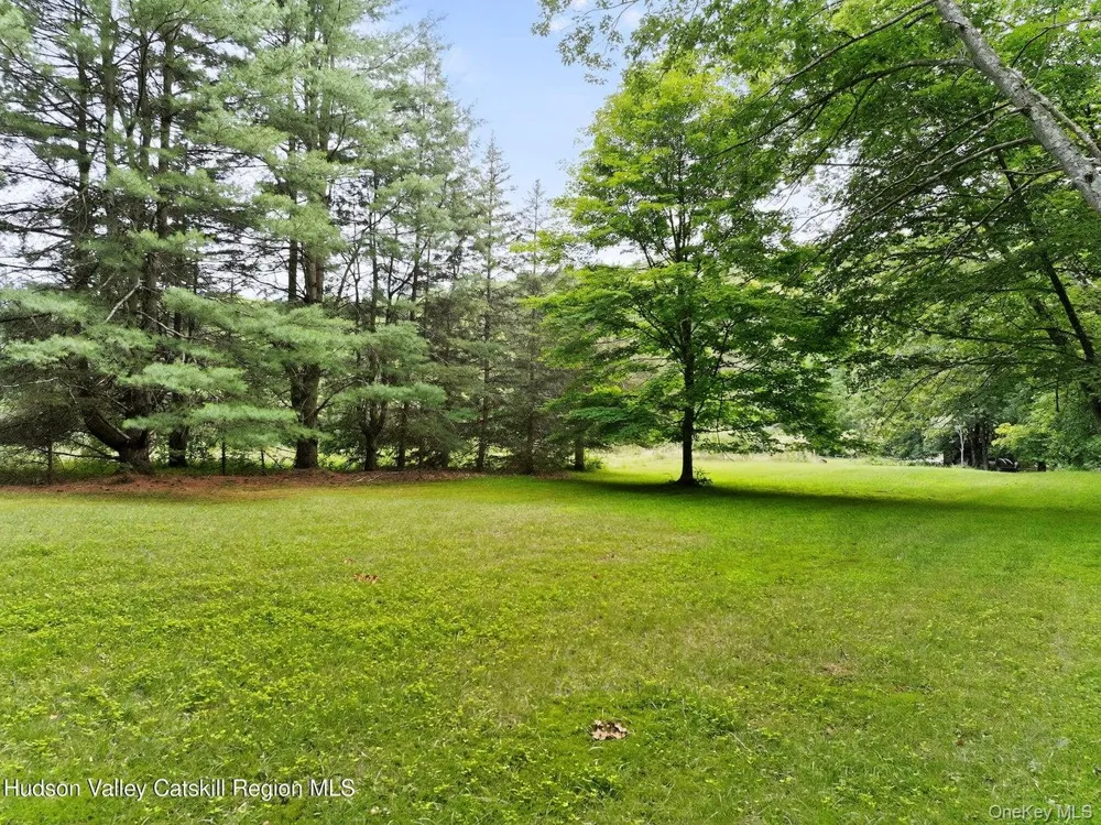 1202 Jackson Corners Road Red Hook, NY 12571