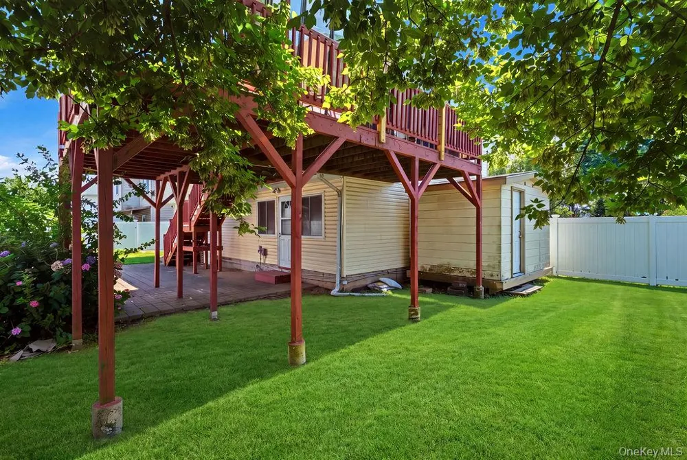 165 Meister Boulevard Freeport, NY 11520