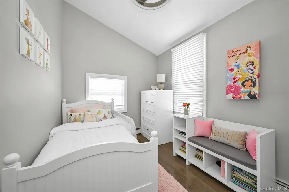 187 Memphis Avenue South Floral Park, NY 11001