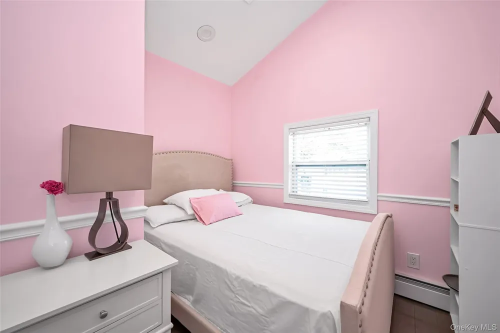 187 Memphis Avenue South Floral Park, NY 11001