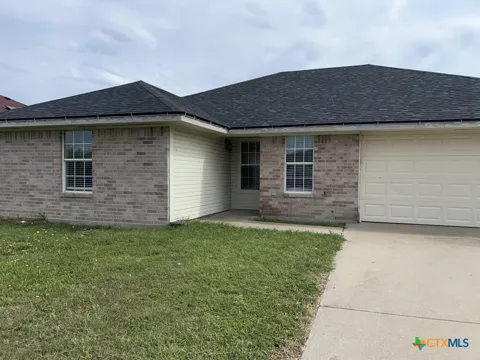 2611 Littlewood Drive