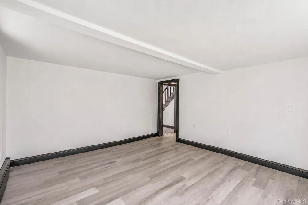 180 Quaker Street Wallkill, NY 12589