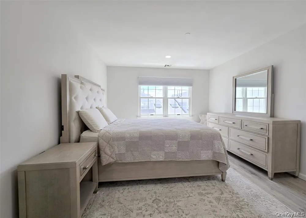 5 Charley Lane Middle Island, NY 11953